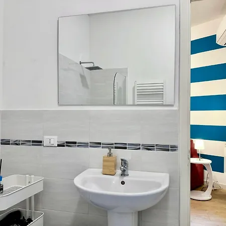 Beachfront E Parking Il Nido Sul Mare Apartment *