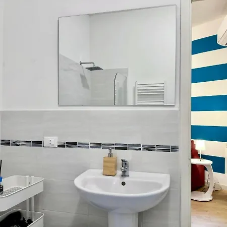 Beachfront E Parking Il Nido Sul Mare * Cenova