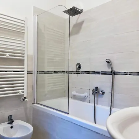 Beachfront E Parking Il Nido Sul Mare Genoa